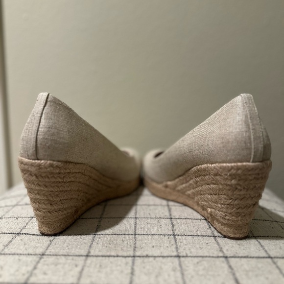 J. Crew Seville Wedge Espadrille Metallic Gold Round Toe Slip On Pump Size 9.5 - Picture 5 of 8